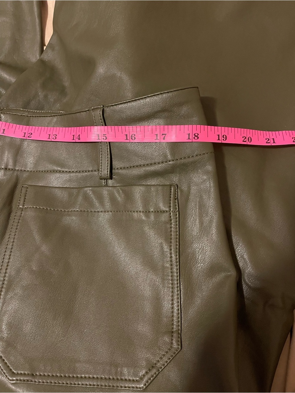 Maeve by Anthropologie Dark Green Faux Leather Cropped Pants - Picture 5 of 6